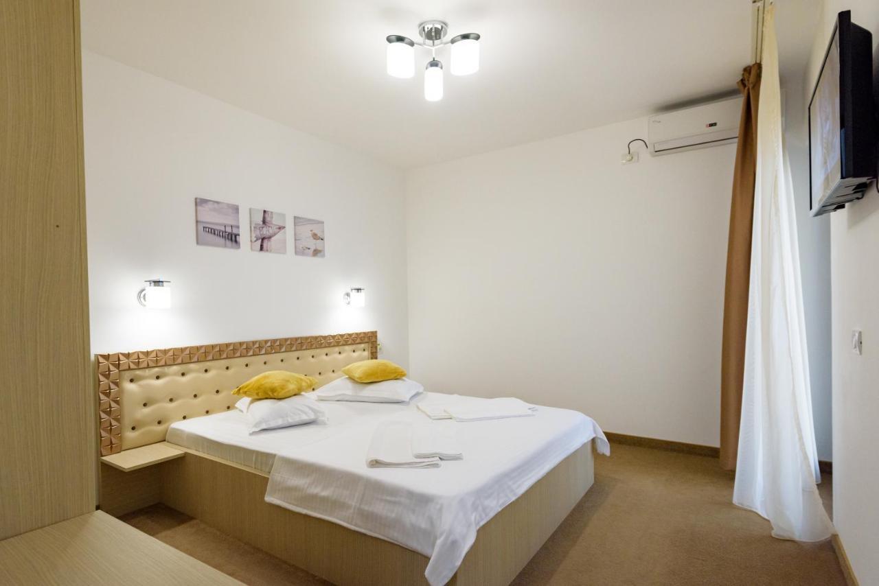 Salos Beach Resort Mamaja Zewnętrze zdjęcie