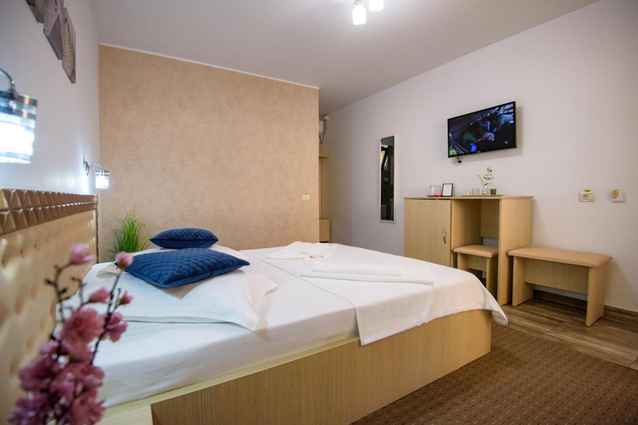 Salos Beach Resort Mamaja Zewnętrze zdjęcie