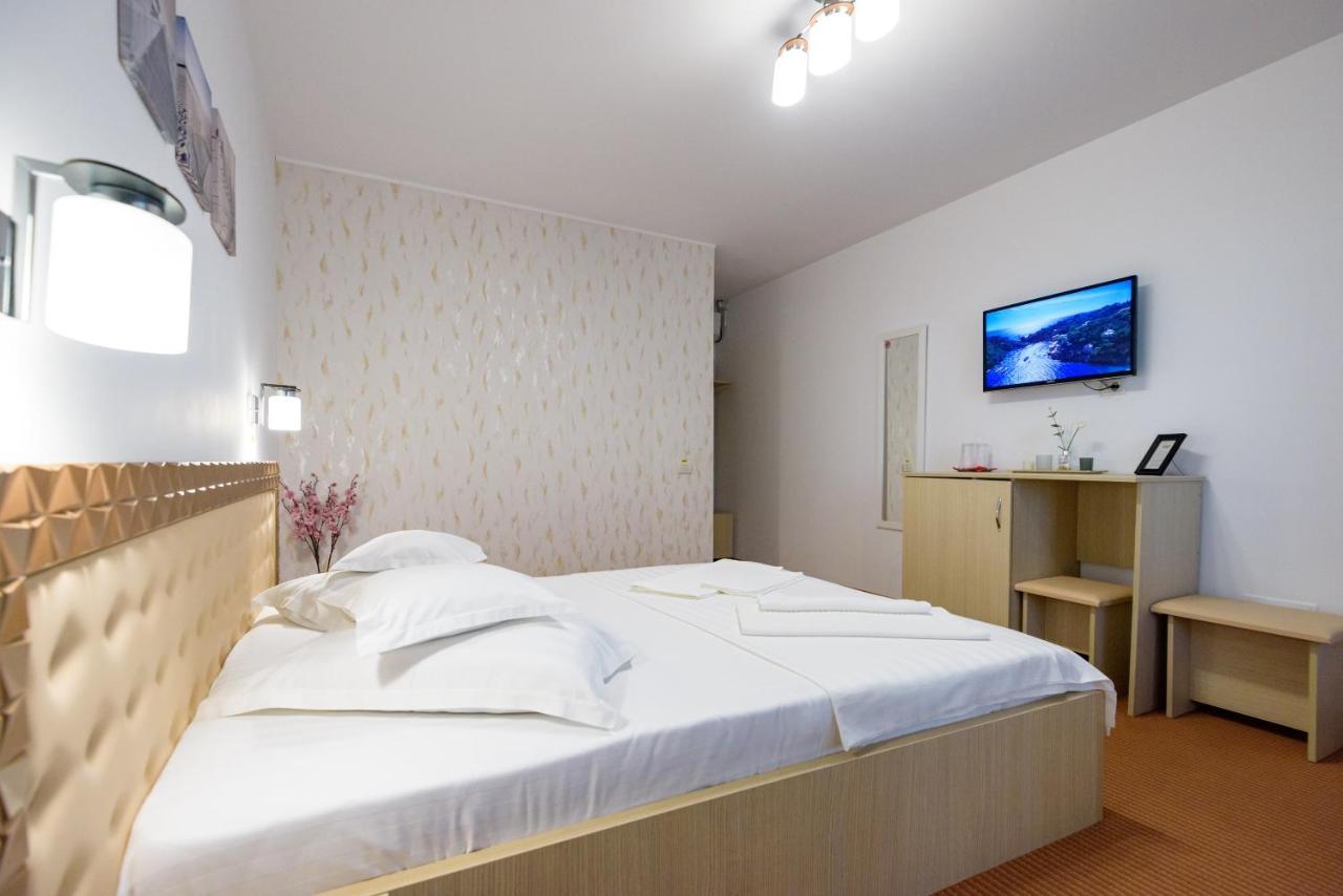 Salos Beach Resort Mamaja Zewnętrze zdjęcie