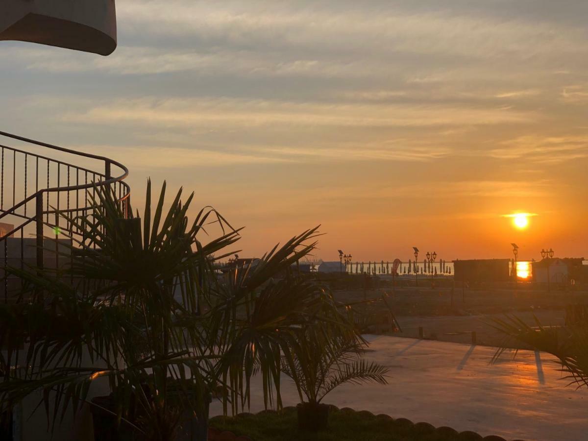 Salos Beach Resort Mamaja Zewnętrze zdjęcie