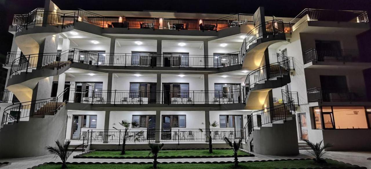 Salos Beach Resort Mamaja Zewnętrze zdjęcie